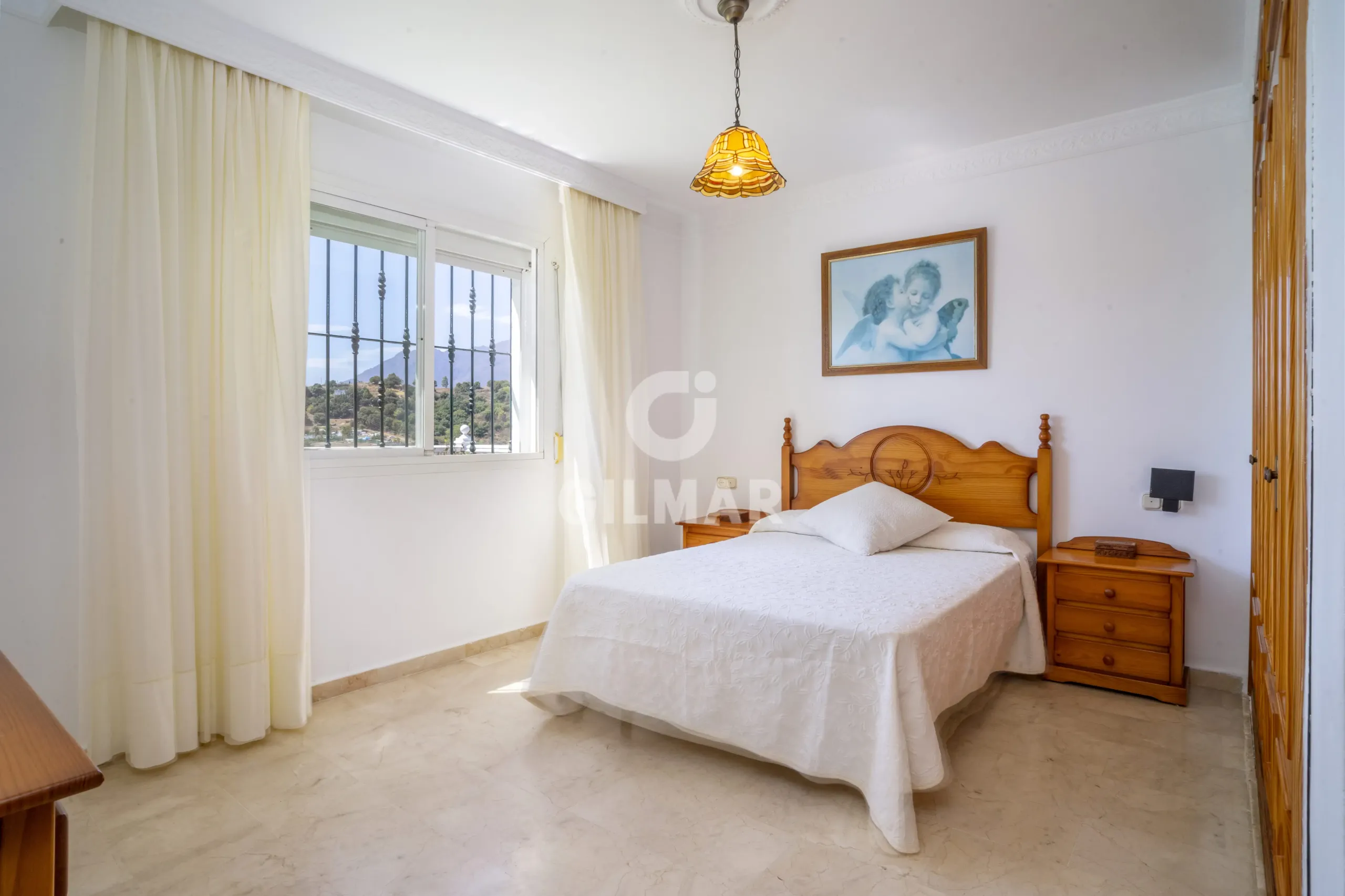 Chalet Independiente en Estepona Este - Málaga