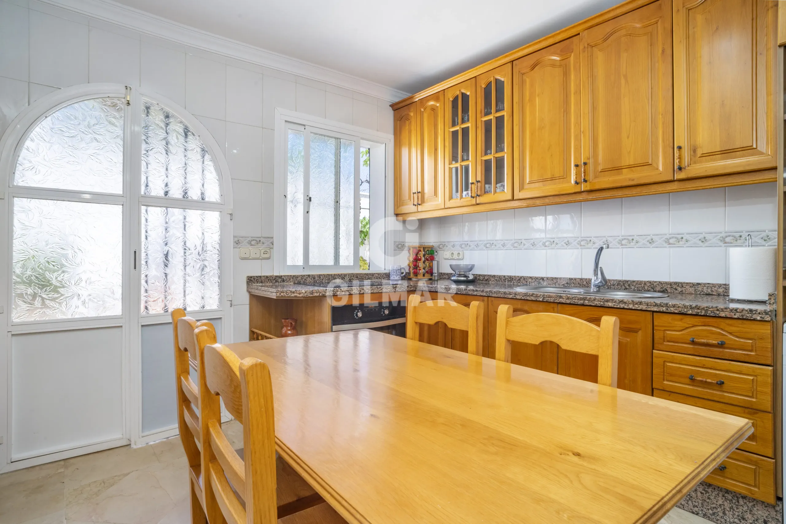 Chalet Independiente en Estepona Este - Málaga