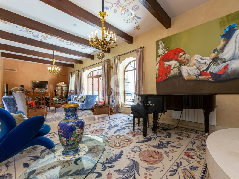 Chalet Independiente en Benahavís - Málaga