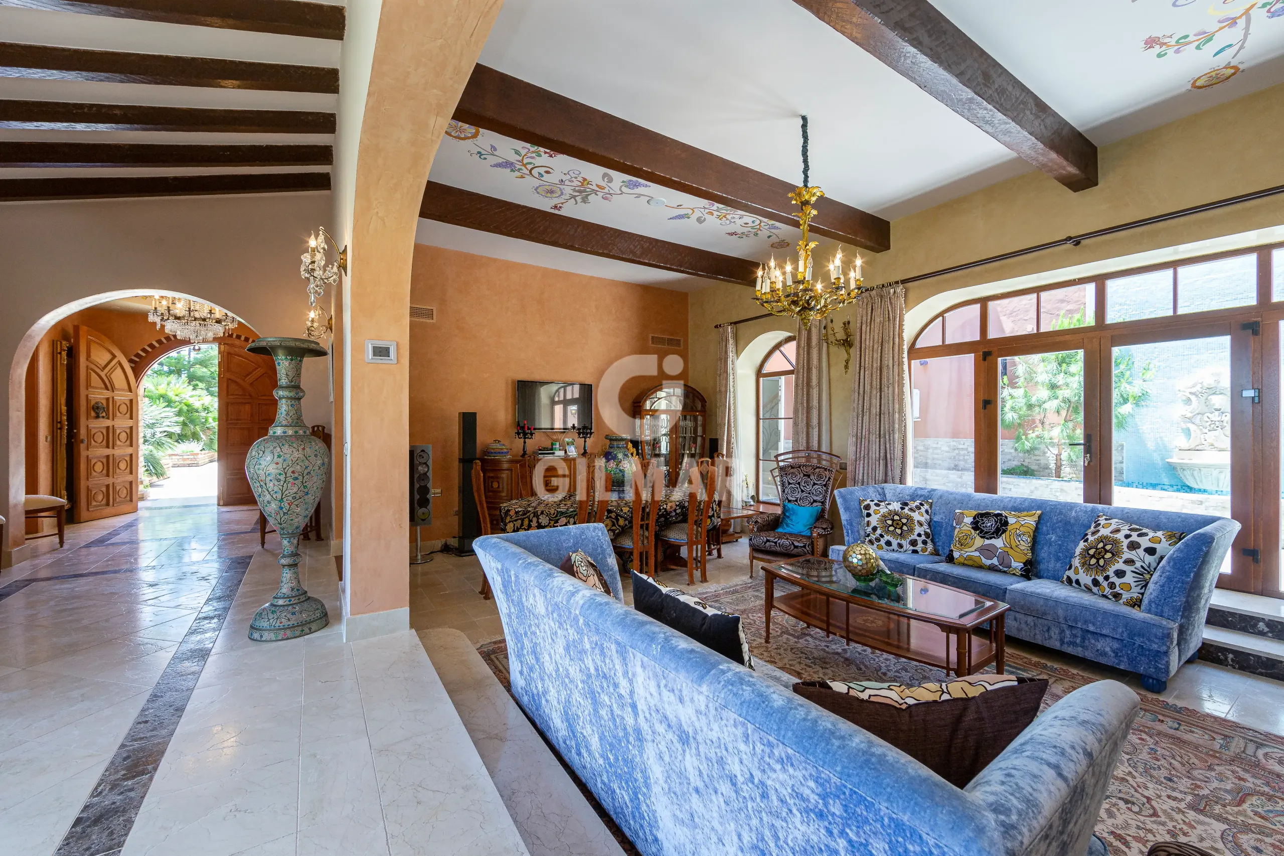Chalet Independiente en Benahavís - Málaga