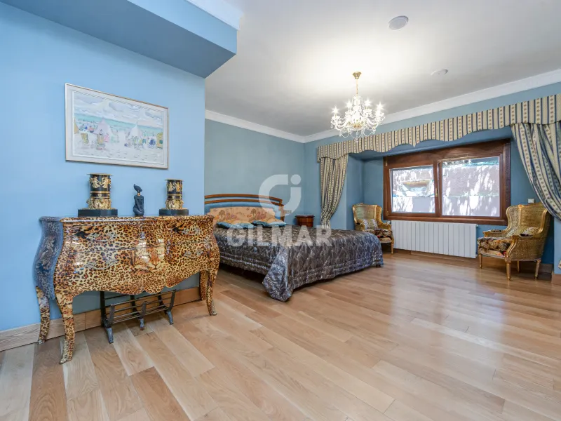 Chalet Independiente en Benahavís - Málaga