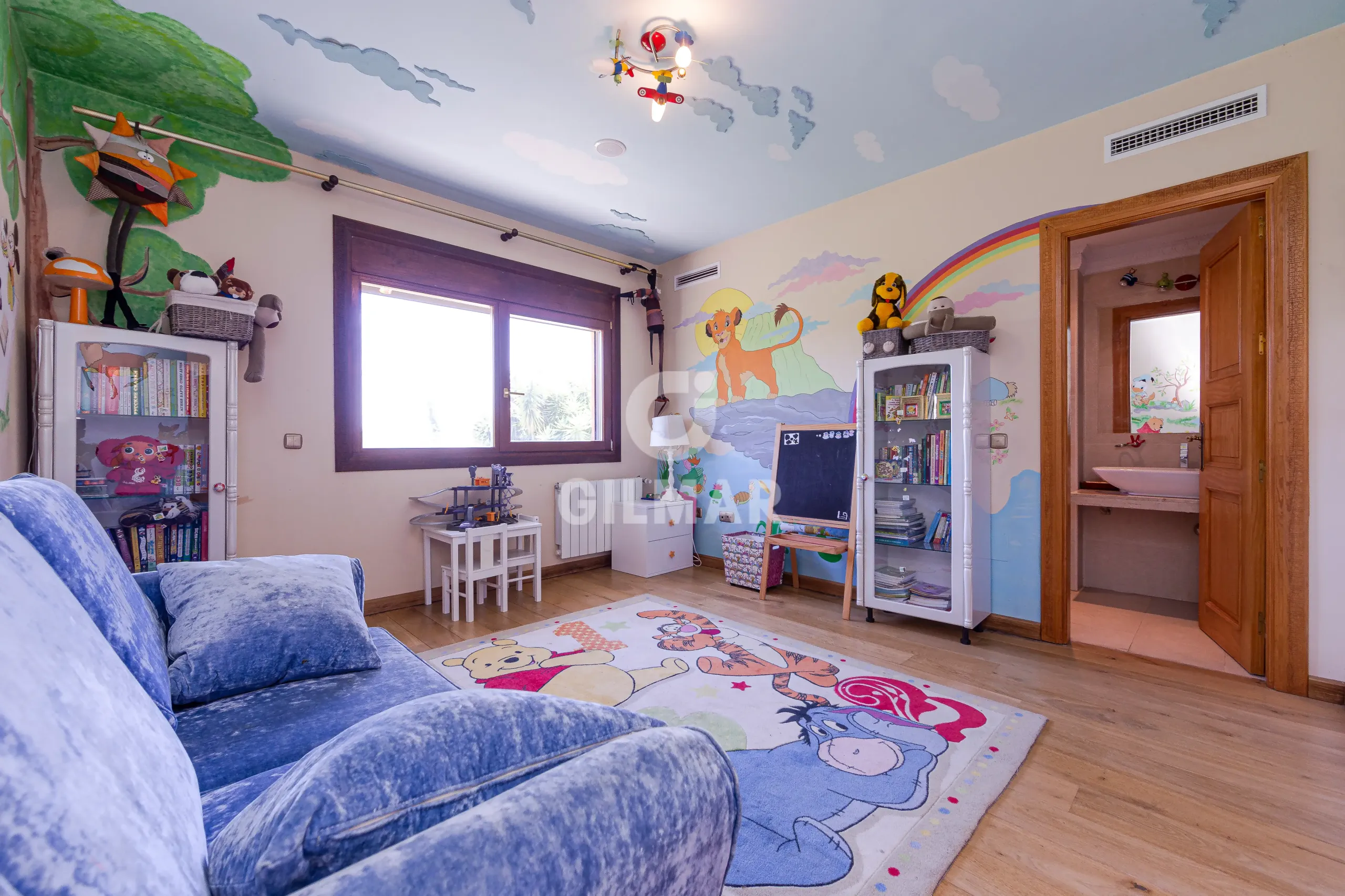 Chalet Independiente en Benahavís - Málaga