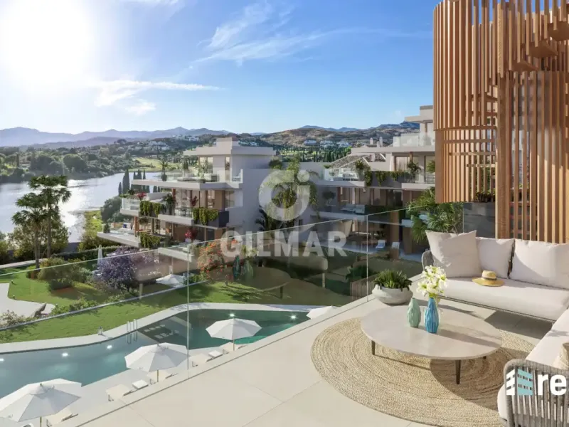 Apartment in Estepona Este - Málaga