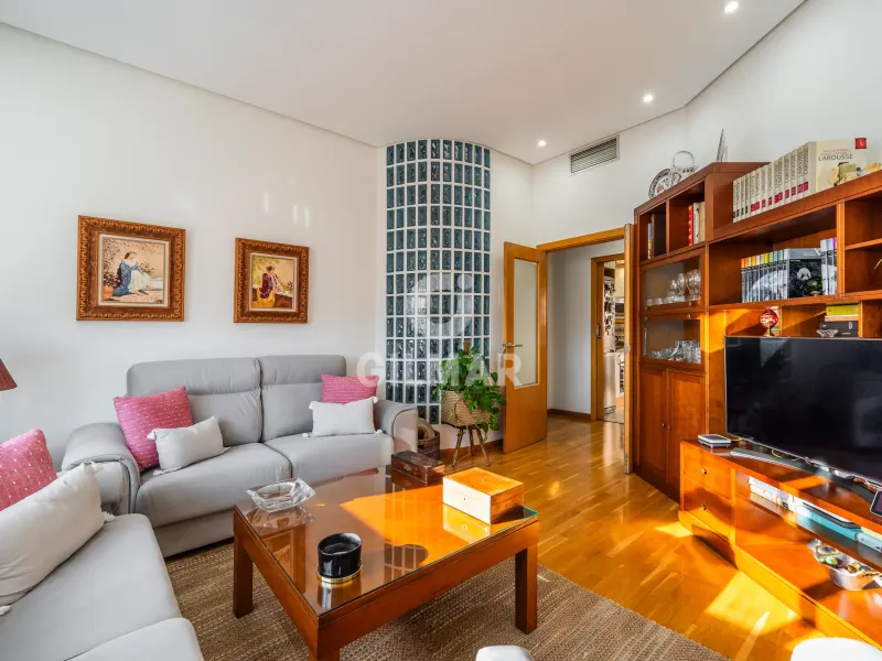 Duplex penthouse in Fuente del Berro - Madrid