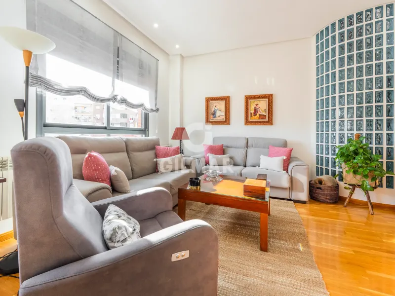 Duplex penthouse in Fuente del Berro - Madrid
