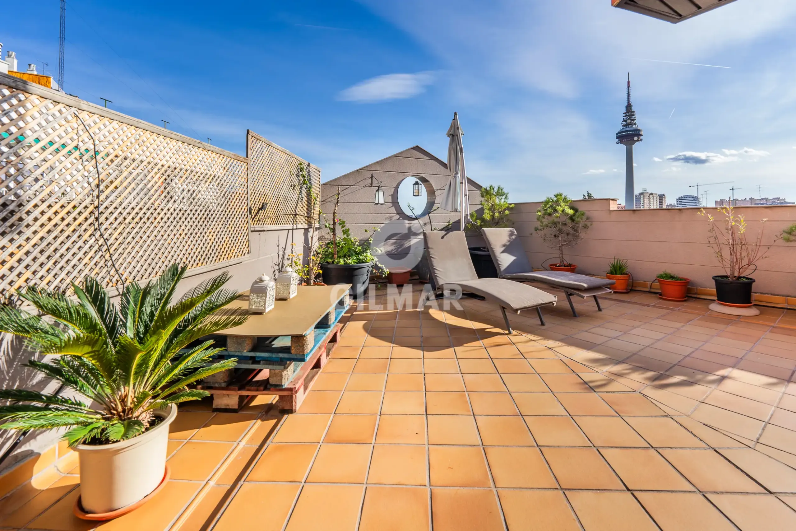 Duplex penthouse in Fuente del Berro - Madrid