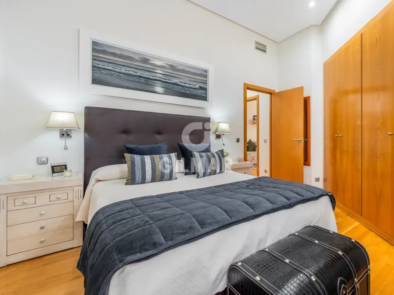 Duplex penthouse in Fuente del Berro - Madrid