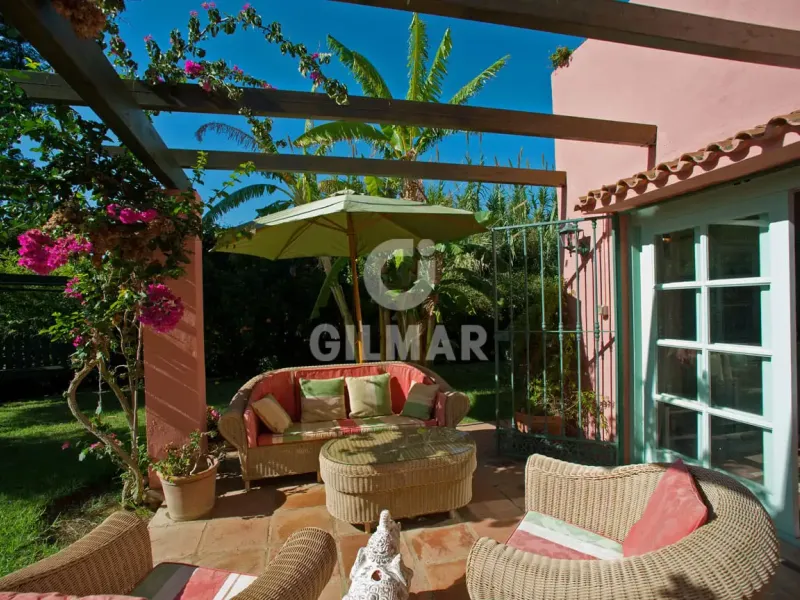 Villa in Estepona Oeste - Málaga