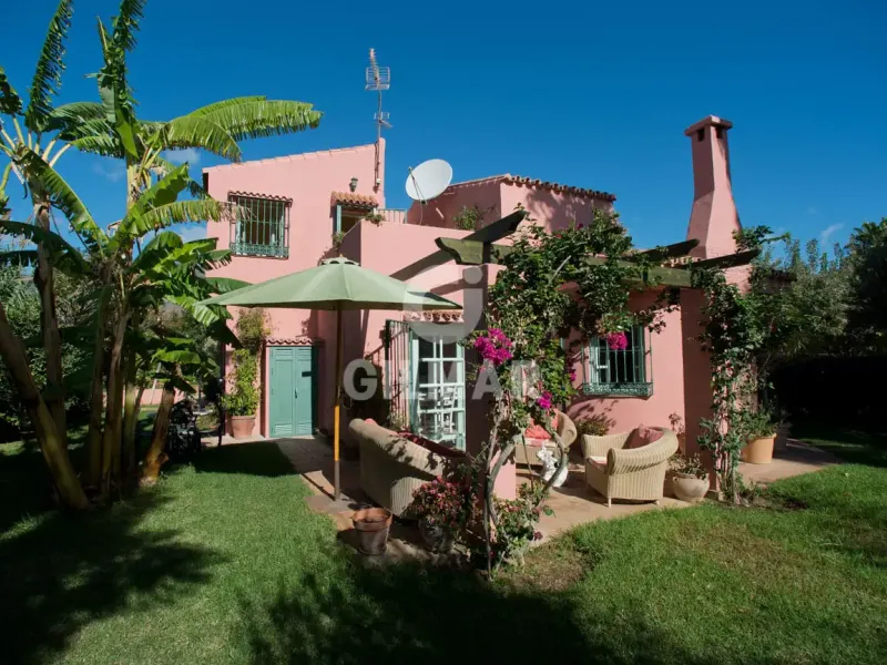 Villa in Estepona Oeste - Málaga