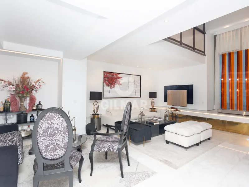 Apartment in Jerónimos - Madrid
