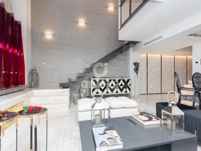 Apartment in Jerónimos - Madrid