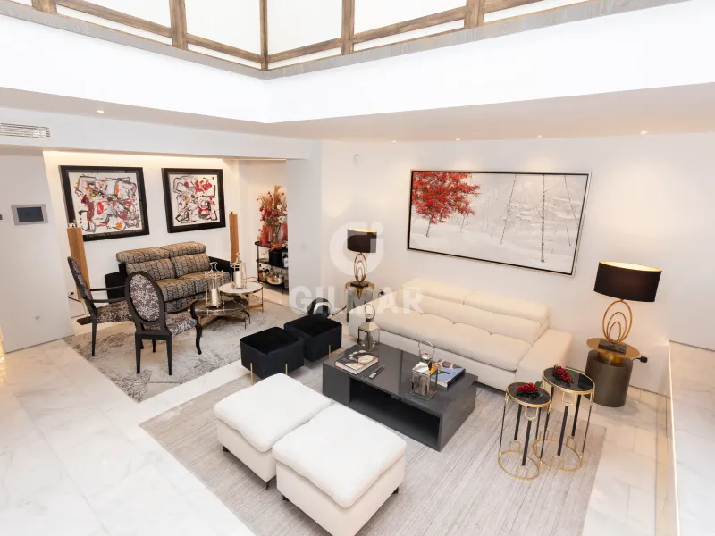 Apartment in Jerónimos - Madrid