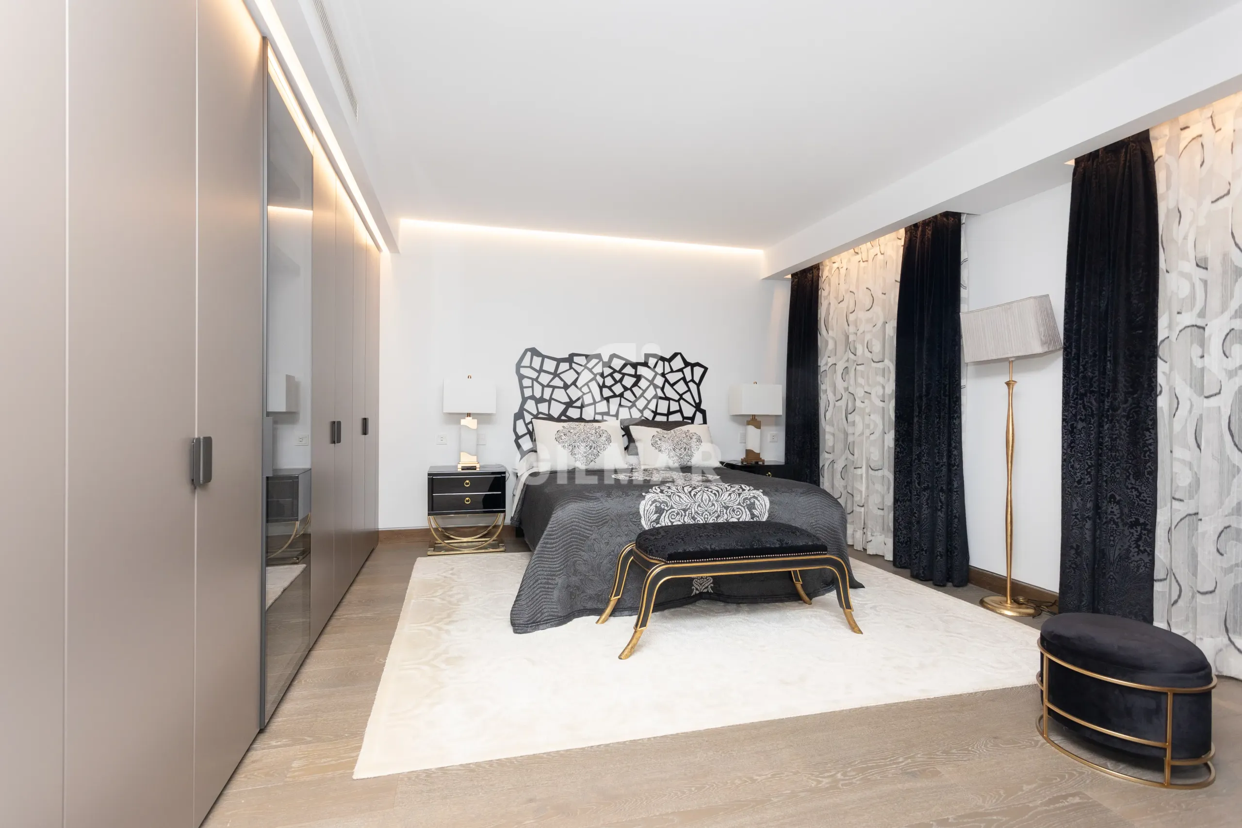Apartment in Jerónimos - Madrid