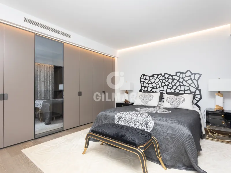 Apartment in Jerónimos - Madrid