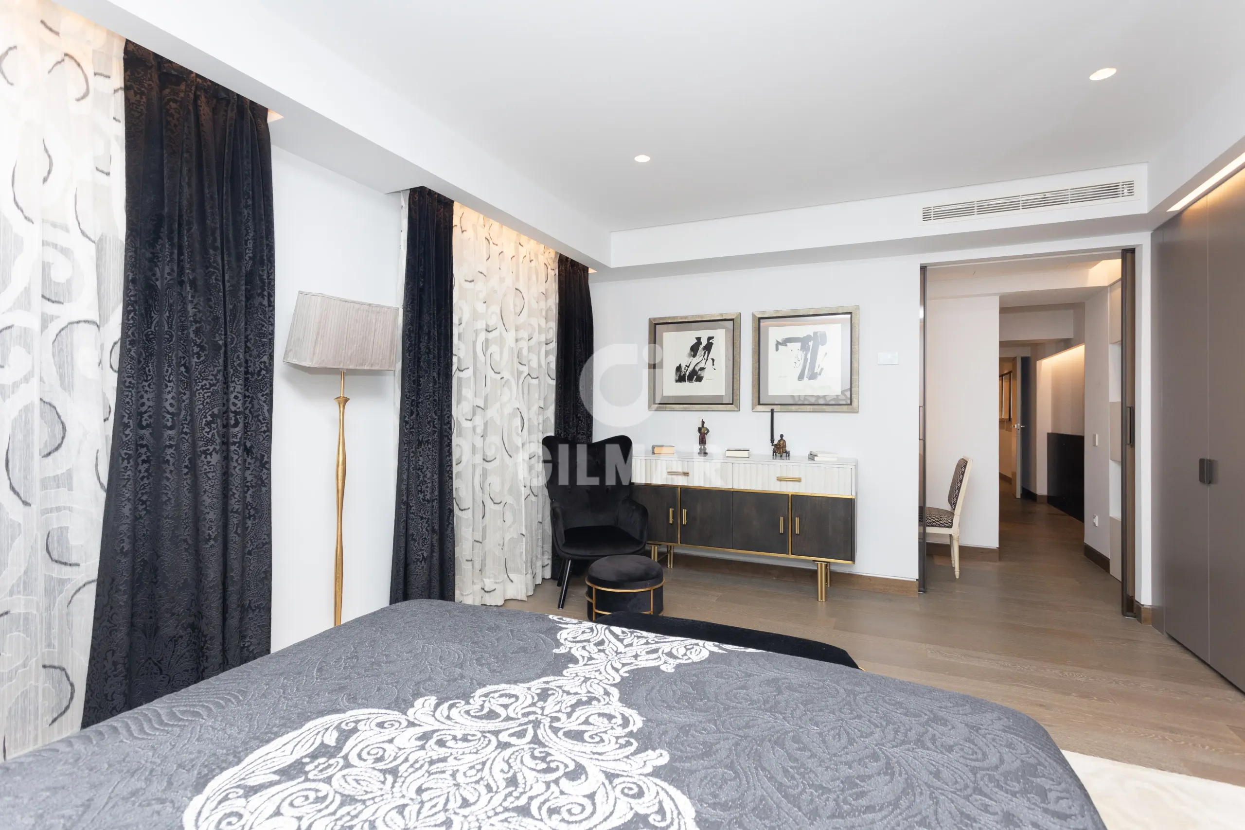 Apartment in Jerónimos - Madrid