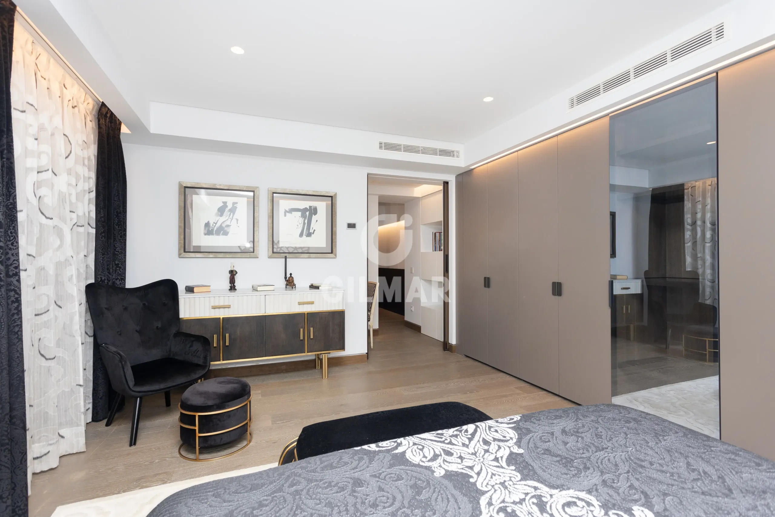 Apartment in Jerónimos - Madrid