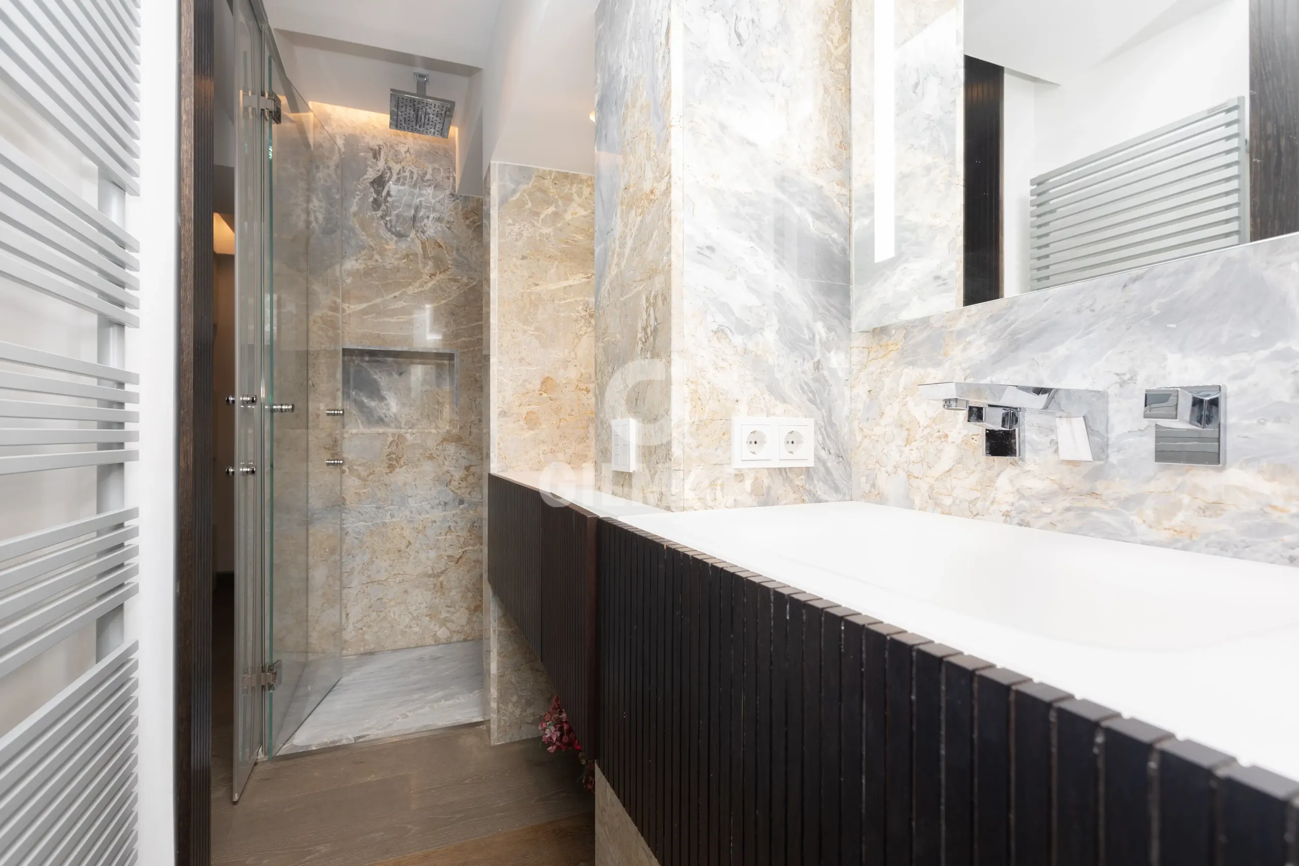 Apartment in Jerónimos - Madrid