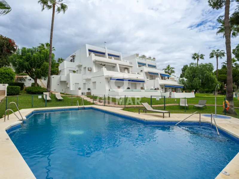 Apartamento en Nueva Andalucía - Málaga