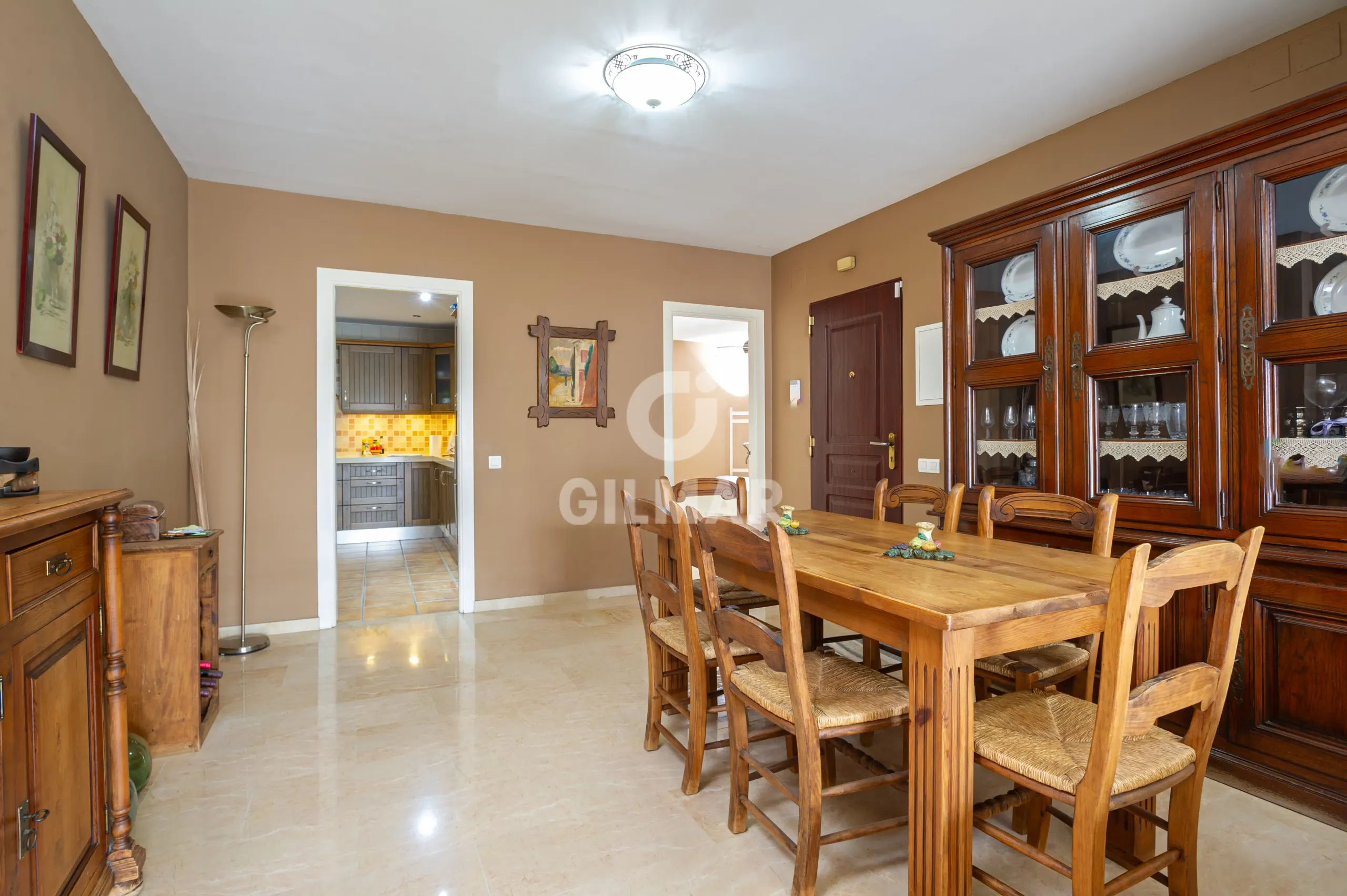 Apartamento en Nueva Andalucía - Málaga