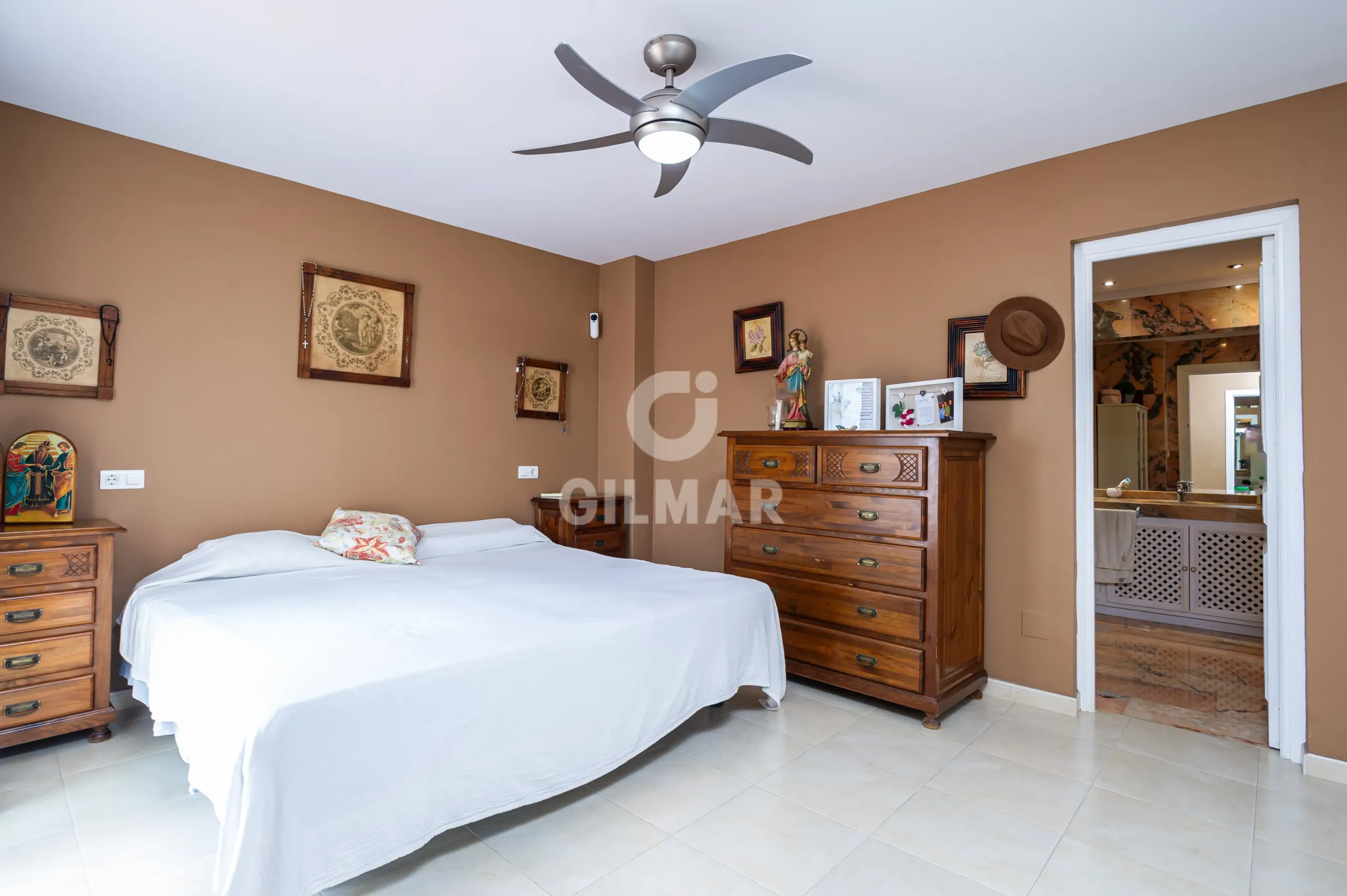 Apartamento en Nueva Andalucía - Málaga