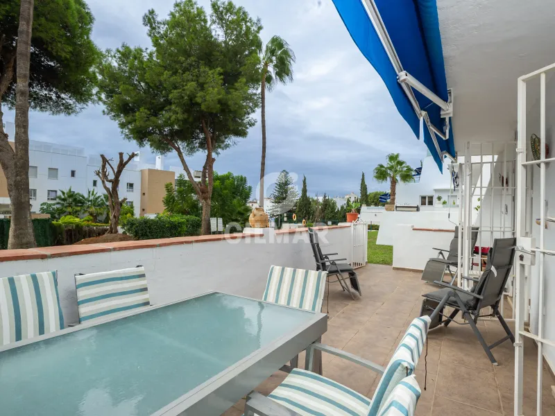 Apartamento en Nueva Andalucía - Málaga