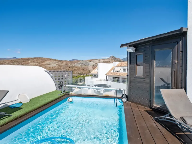 Penthouse in Estepona Este - Málaga