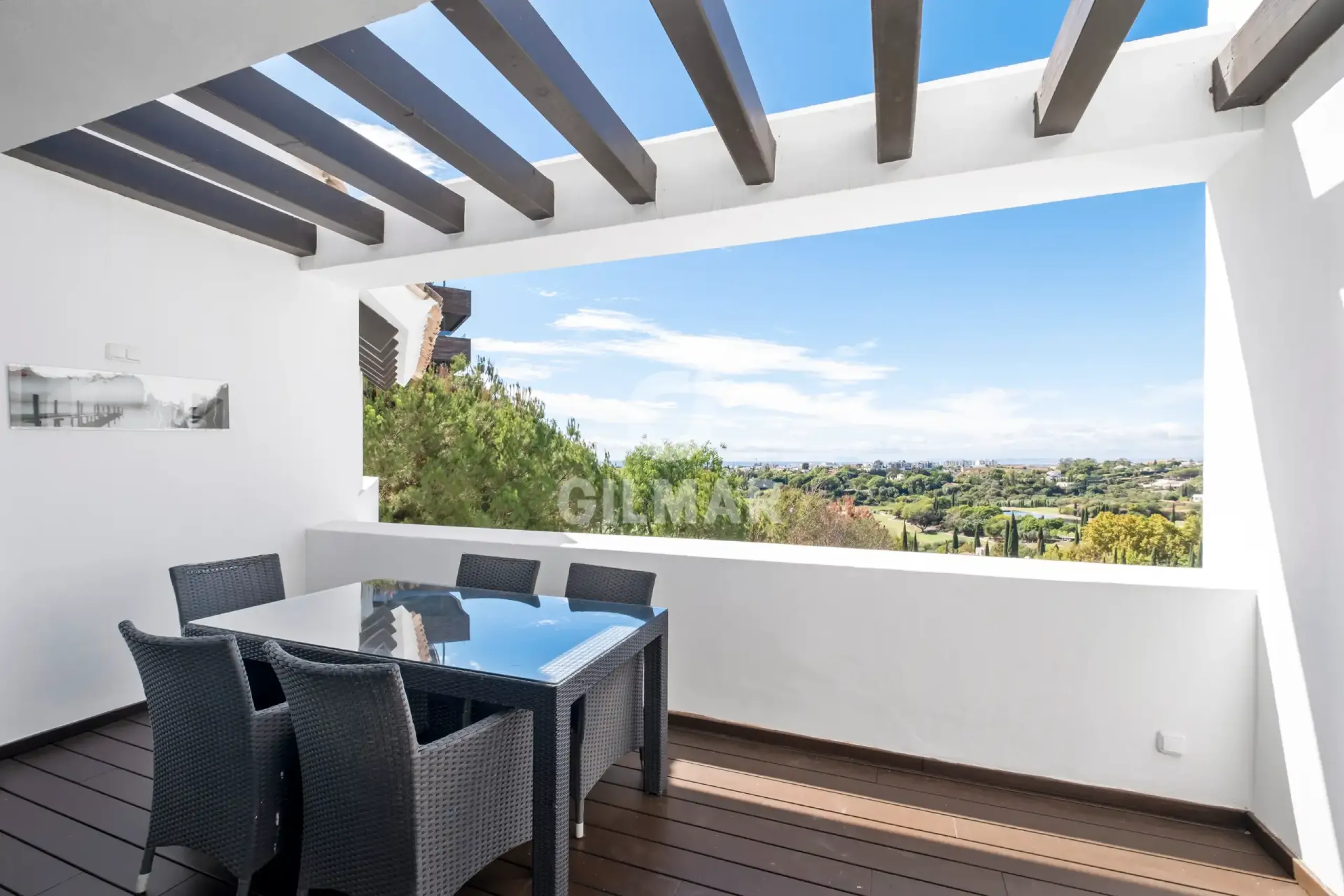 Penthouse in Estepona Este - Málaga
