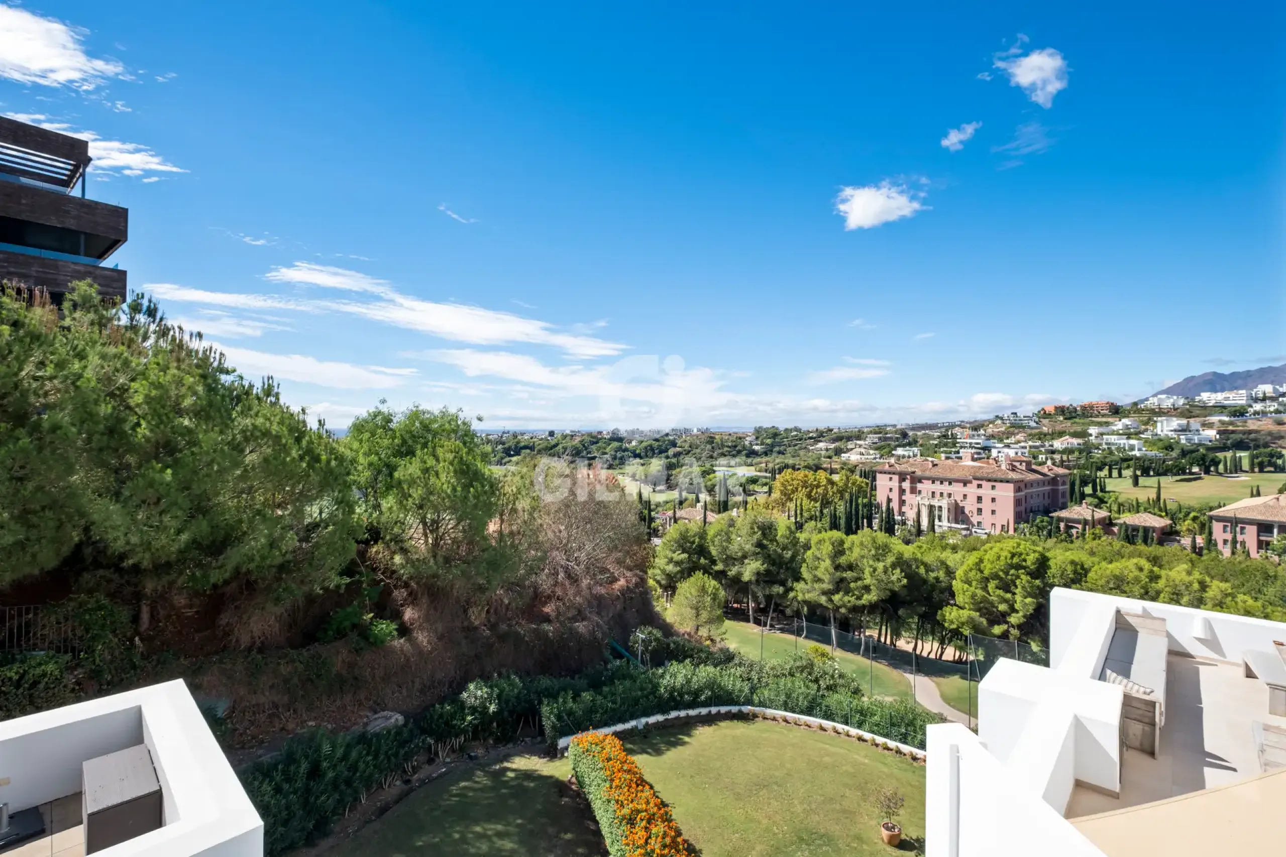 Penthouse in Estepona Este - Málaga