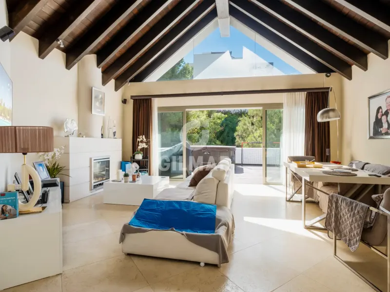 Penthouse in Estepona Este - Málaga
