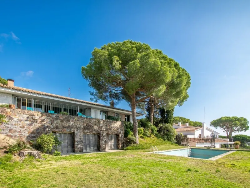 Exclusive Sea-View Villa in Llavaneras, Barcelona
