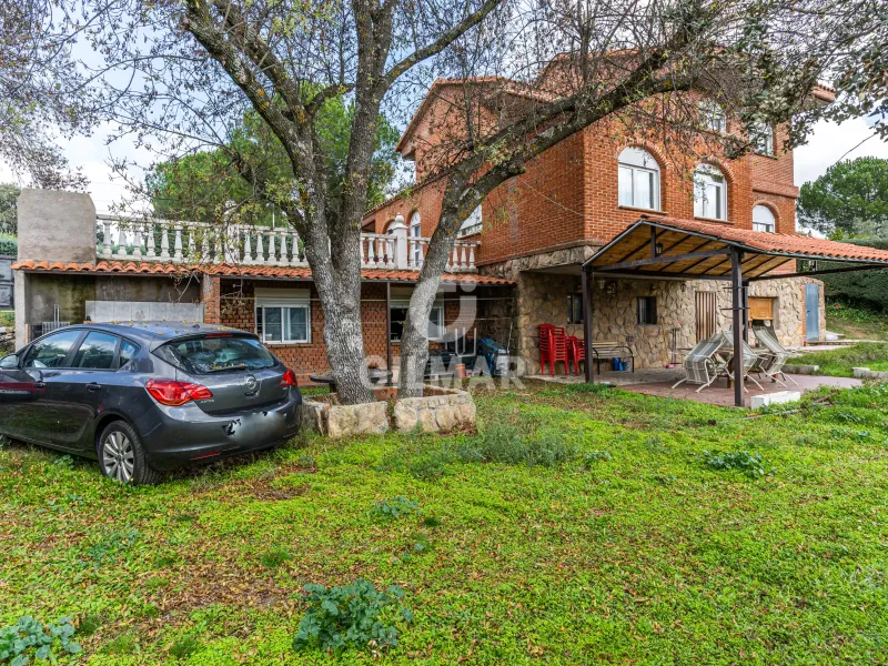 Chalet Independiente en Valdemorillo - Madrid