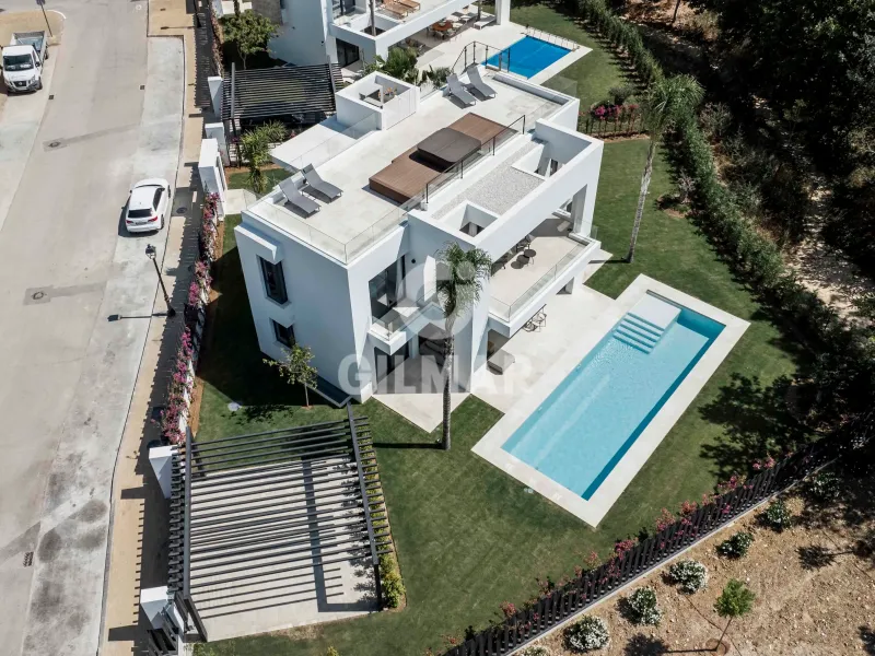 Villa in Estepona Este - Málaga