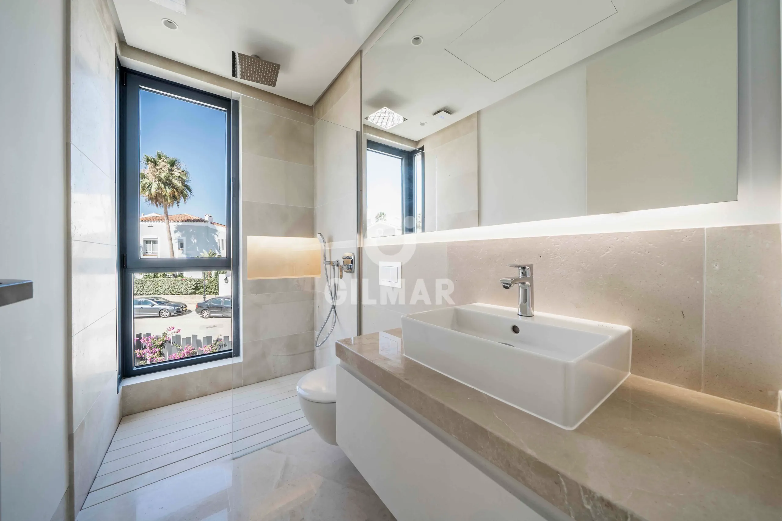 Villa in Estepona Este - Málaga