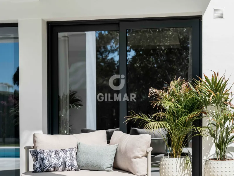 Villa in Estepona Este - Málaga