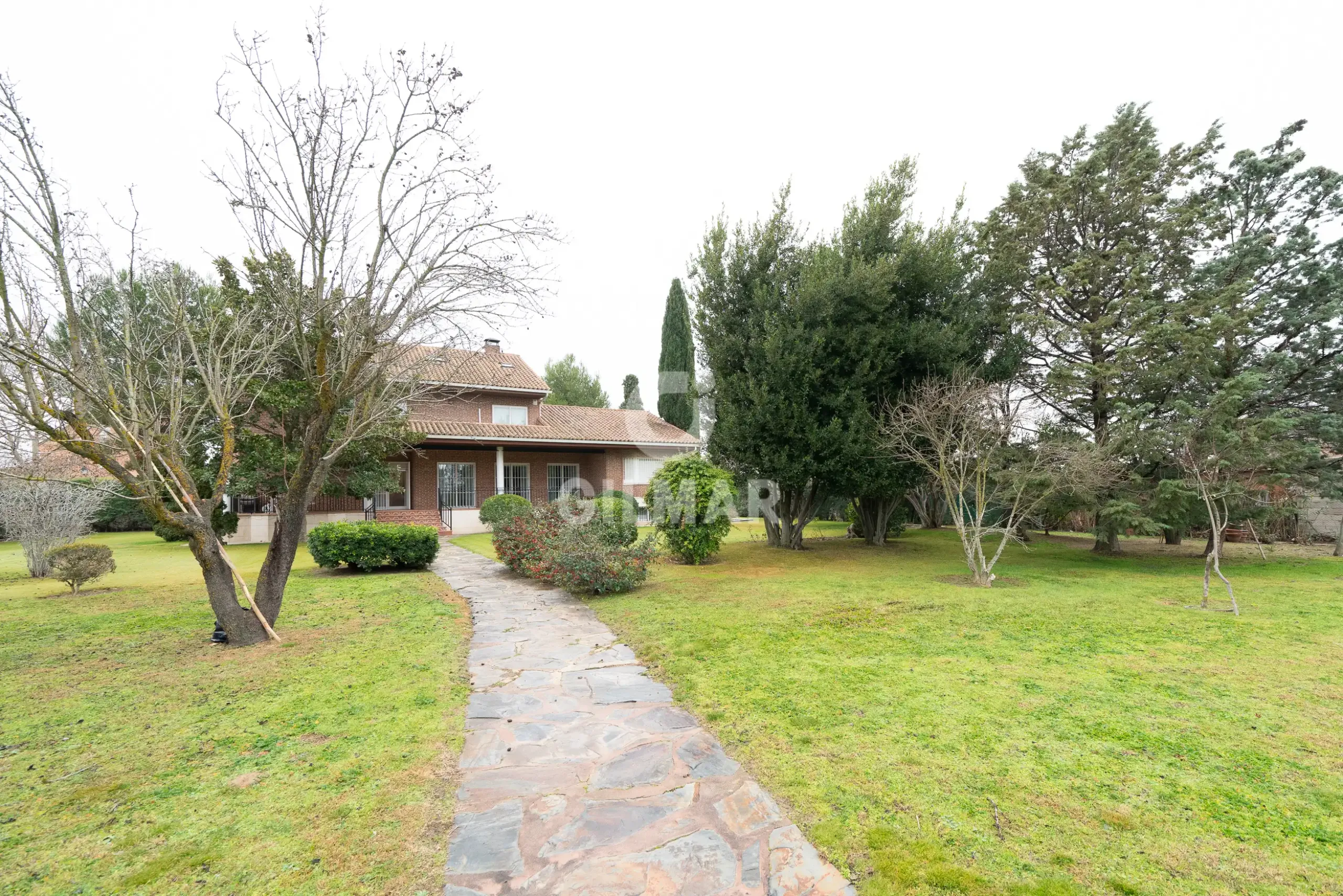 Chalet Independiente en Algete - Madrid