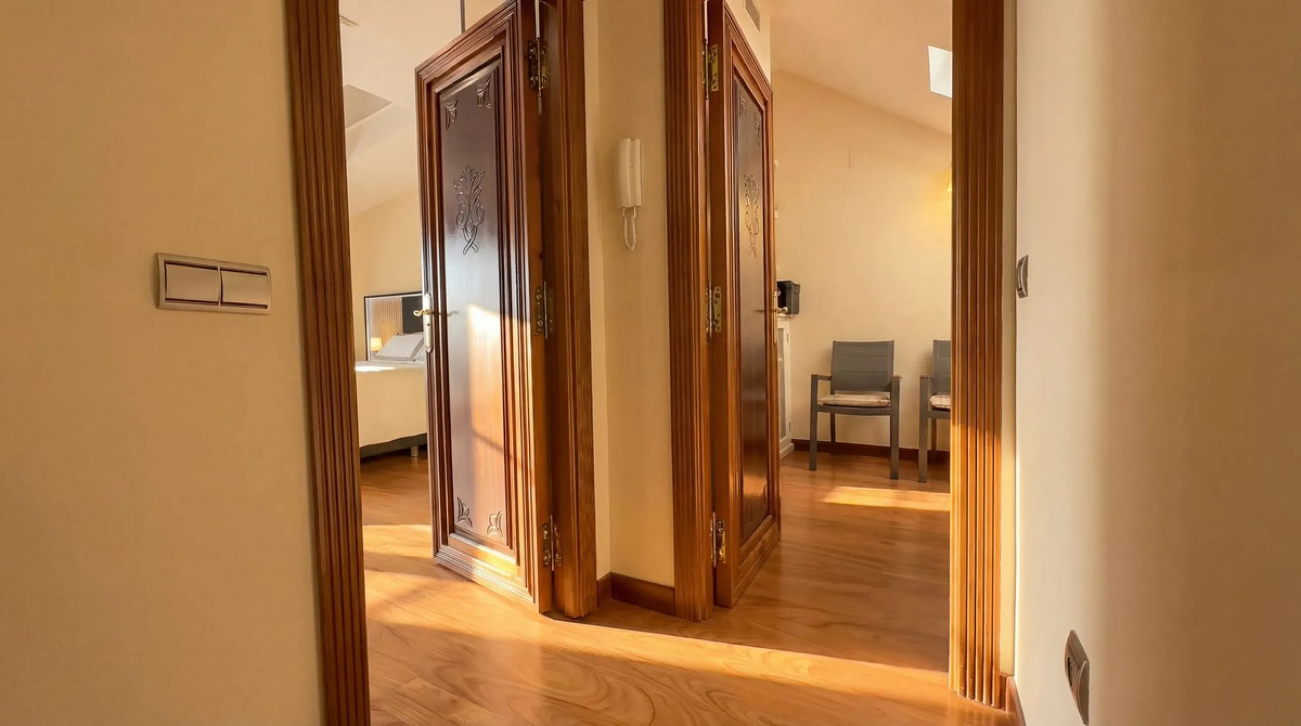 Spacious and stylish apartment with rooftop terrace and additional living level in the heart of Ronda