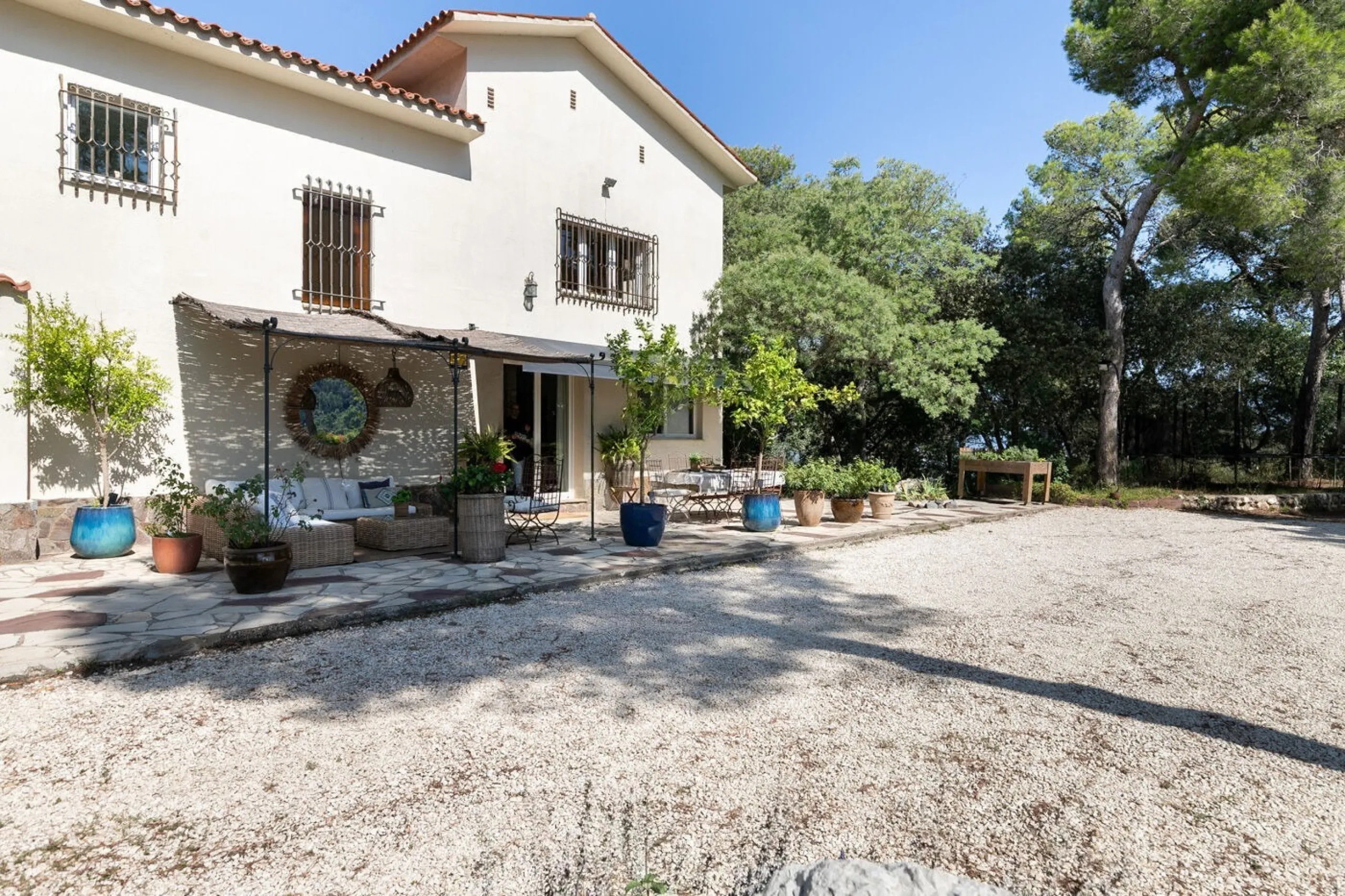 Exclusive House in La Floresta