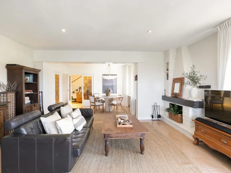 Exclusive House in La Floresta