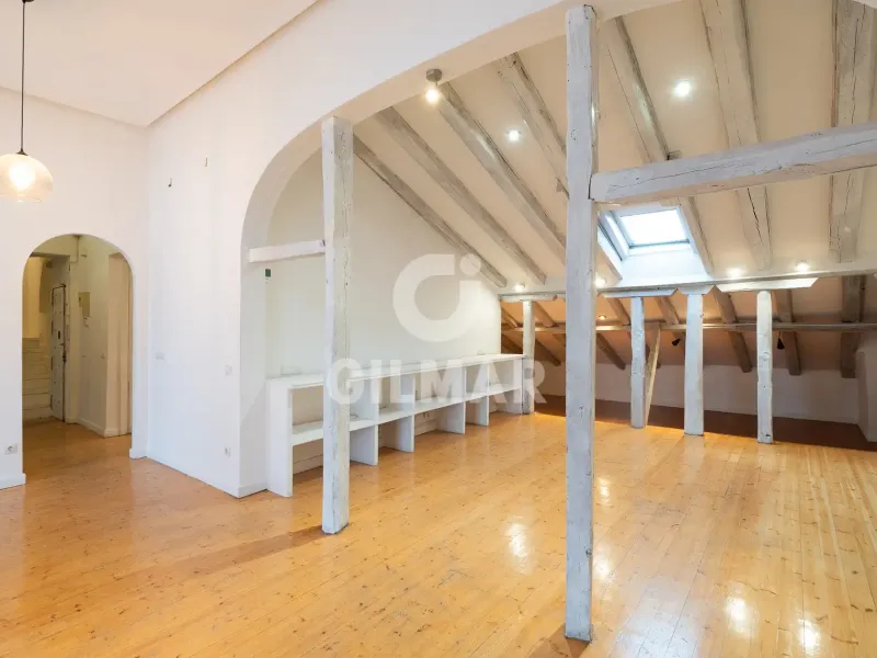 Ático-Dúplex en Chueca - Madrid