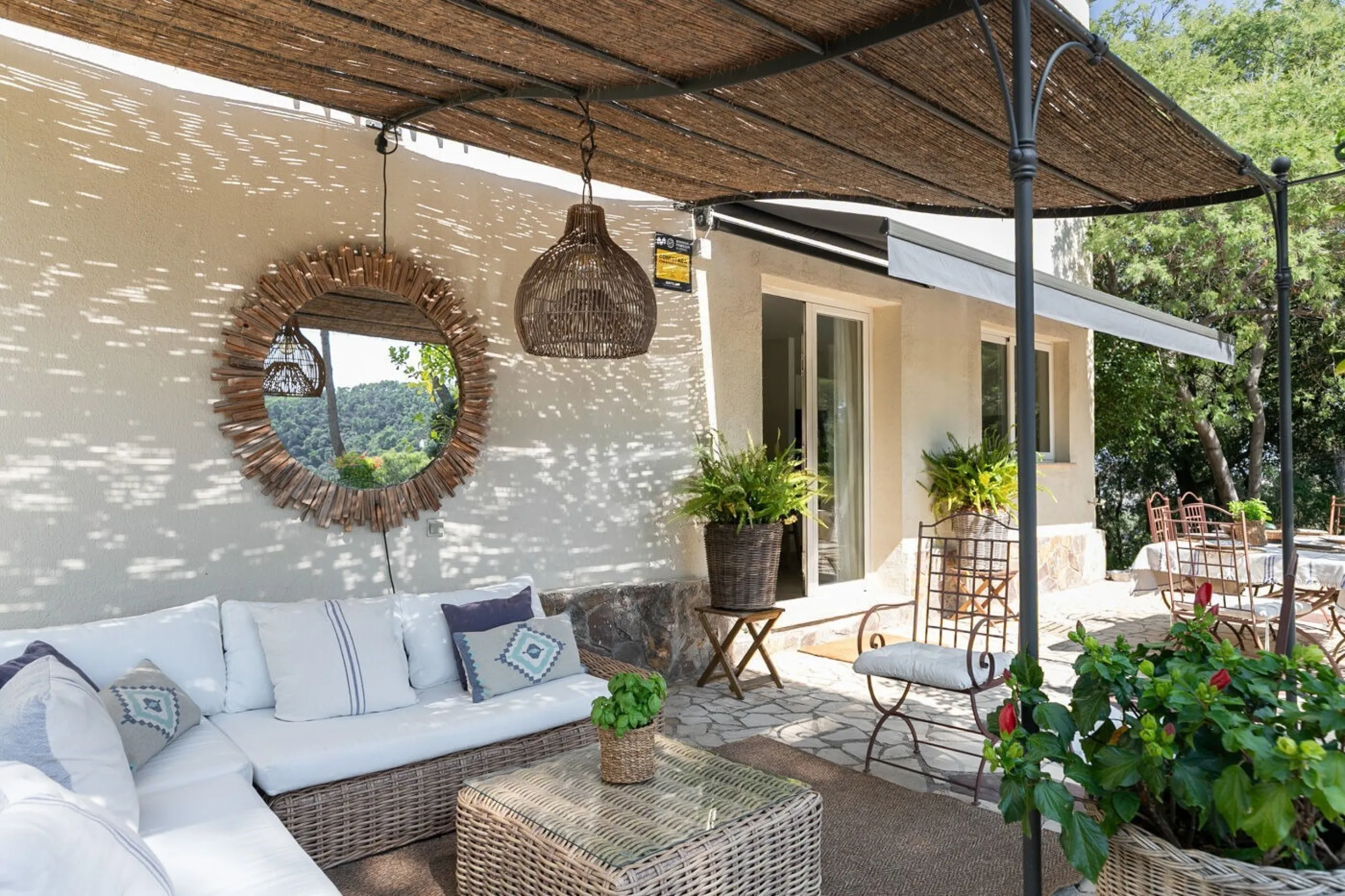 Exclusive House in La Floresta