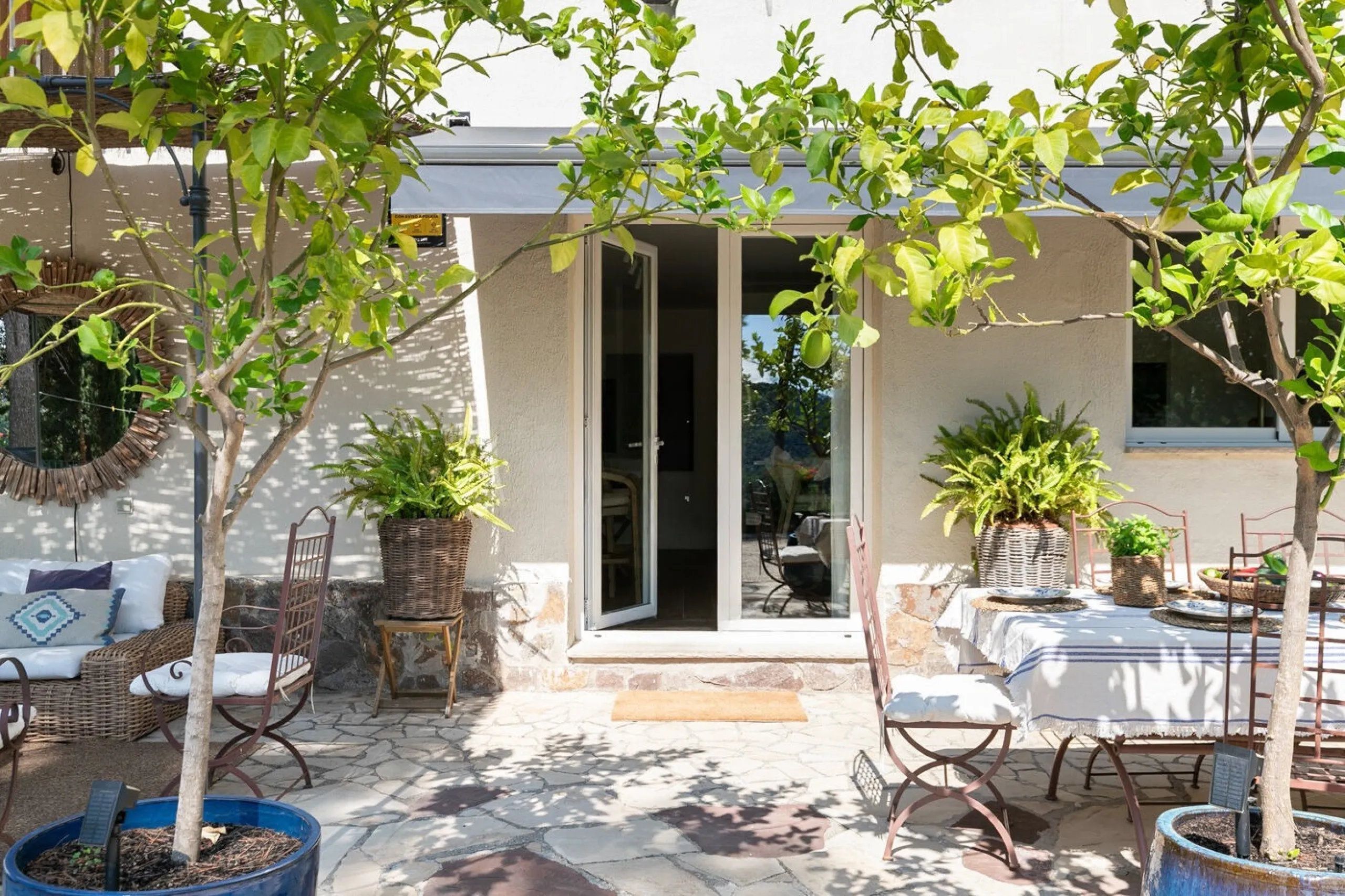 Exclusive House in La Floresta