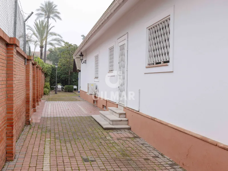 Chalet Independiente en La Palmera - Sevilla
