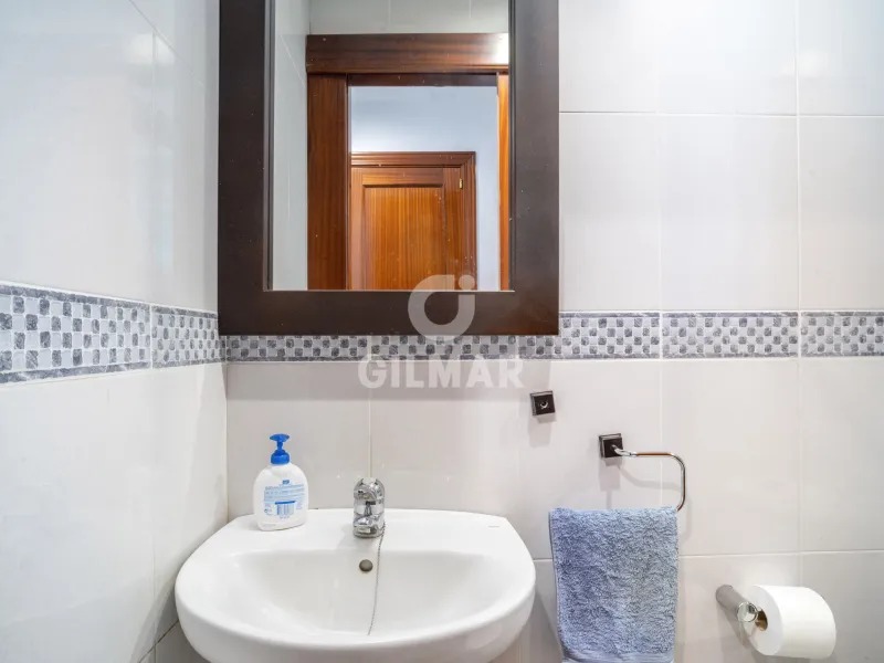 Semi-detached house in Estepona - Málaga