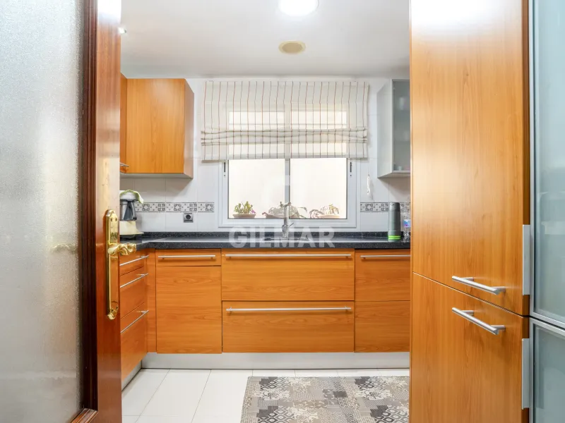 Semi-detached house in Estepona - Málaga