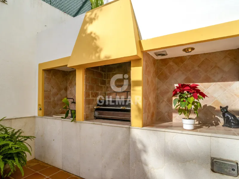 Semi-detached house in Estepona - Málaga
