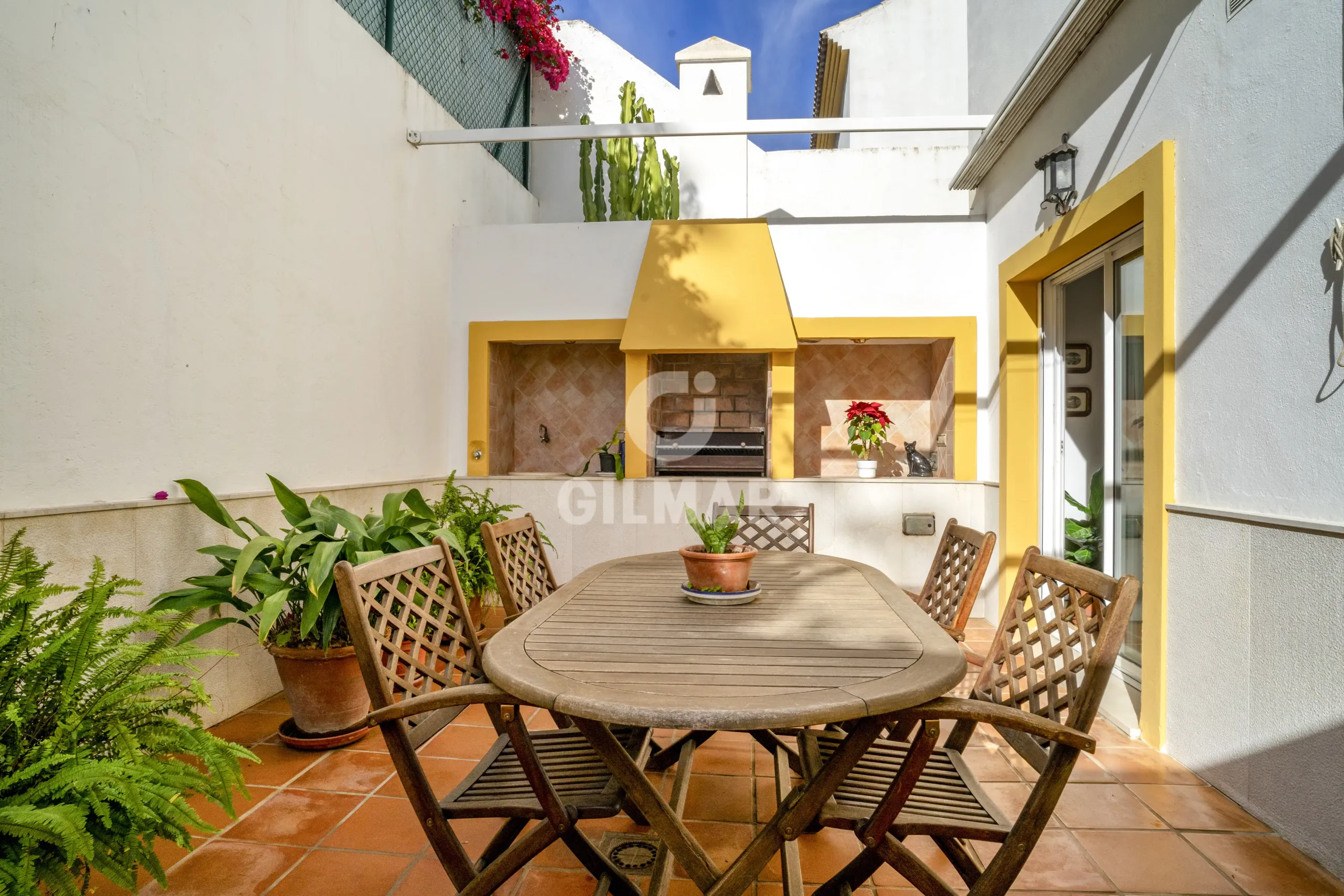 Semi-detached house in Estepona - Málaga