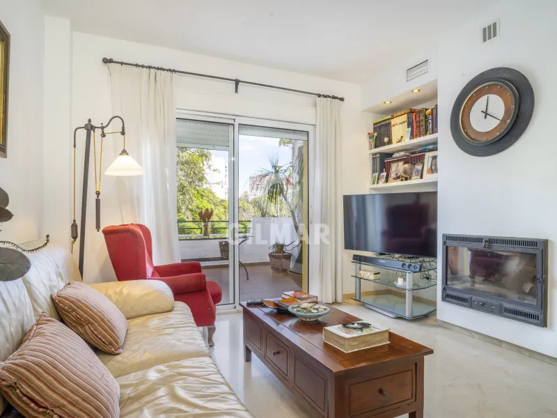 Semi-detached house in Estepona - Málaga
