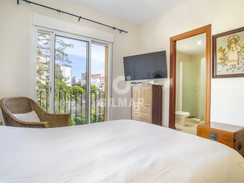 Semi-detached house in Estepona - Málaga