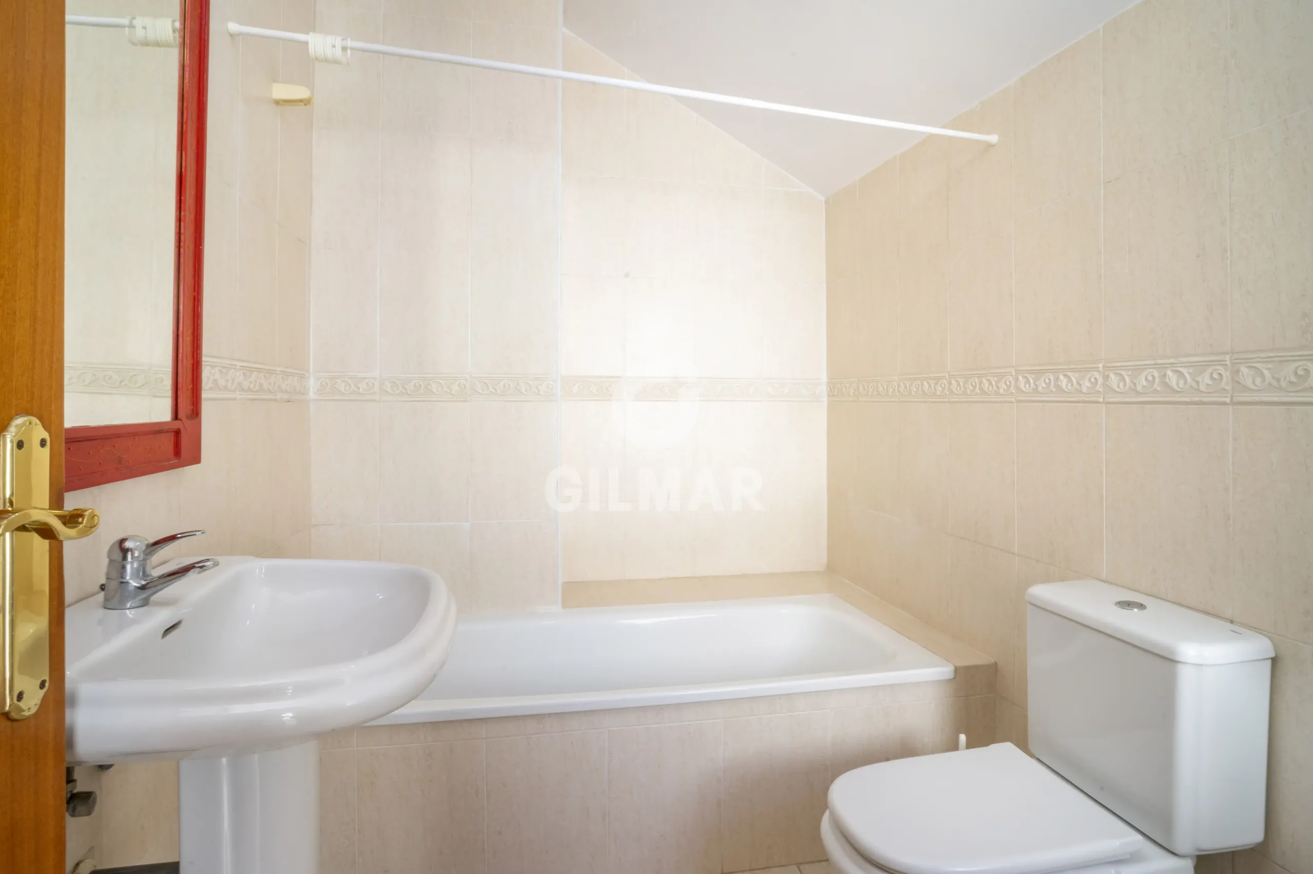 Semi-detached house in Estepona - Málaga