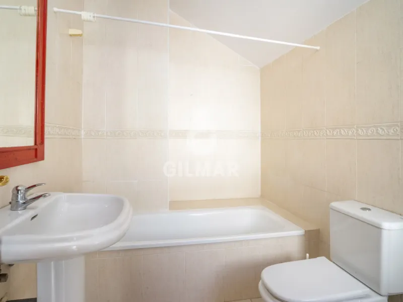 Semi-detached house in Estepona - Málaga